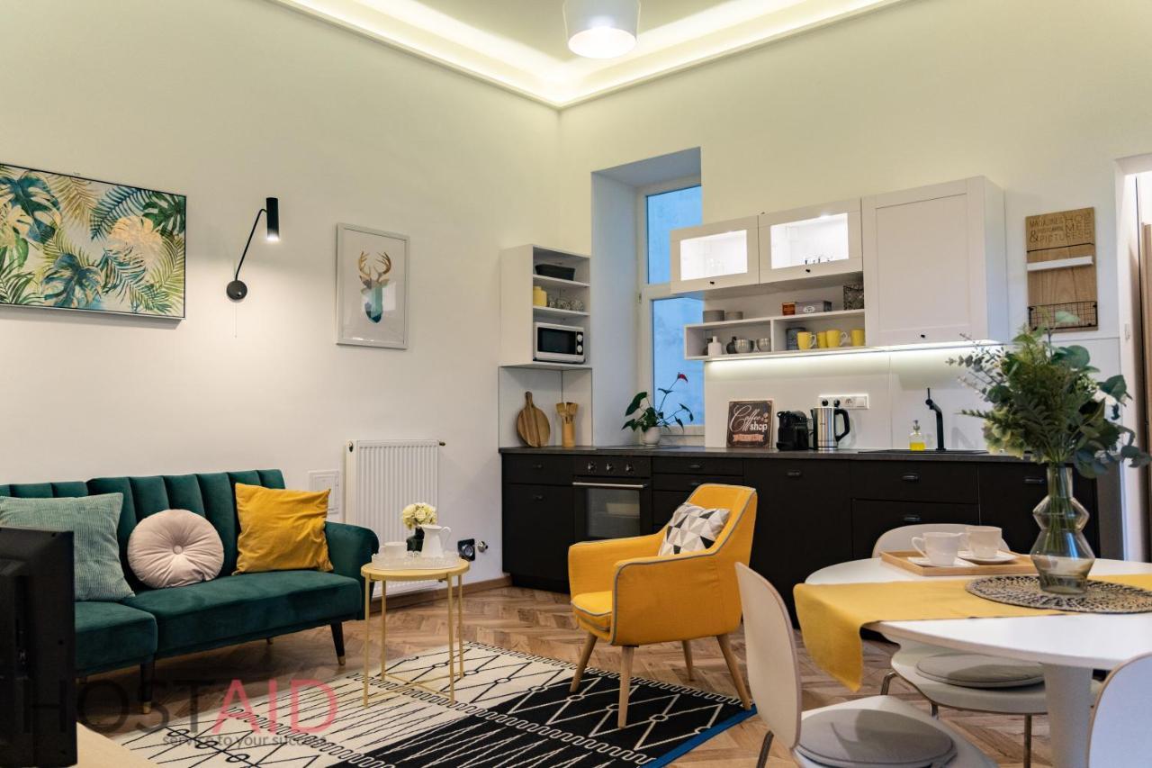 M10 Apartment - Hostaid Budapeşte Dış mekan fotoğraf