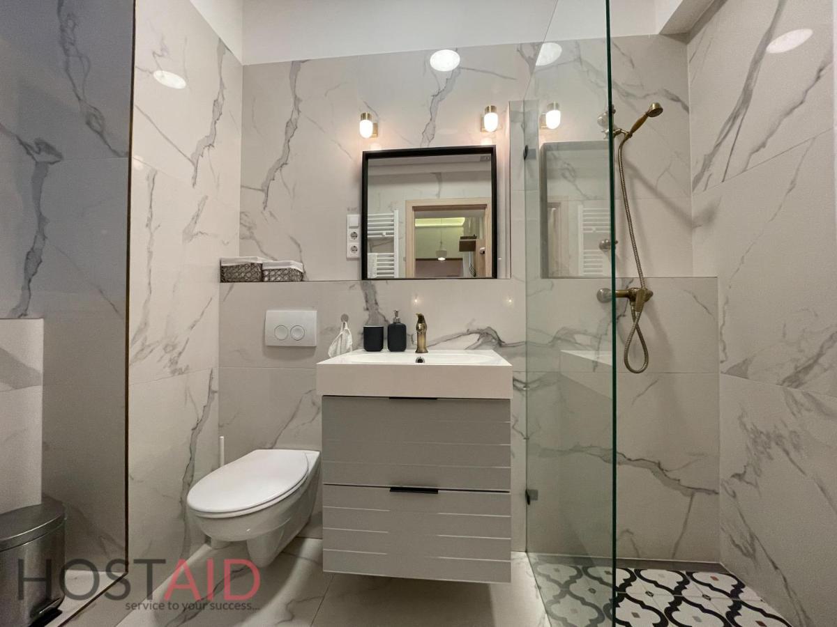 M10 Apartment - Hostaid Budapeşte Dış mekan fotoğraf
